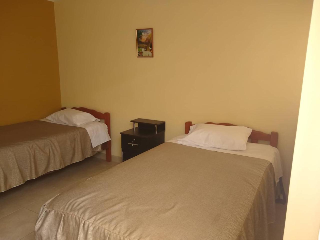 Hospedaje Golden Inn Camana Exterior photo